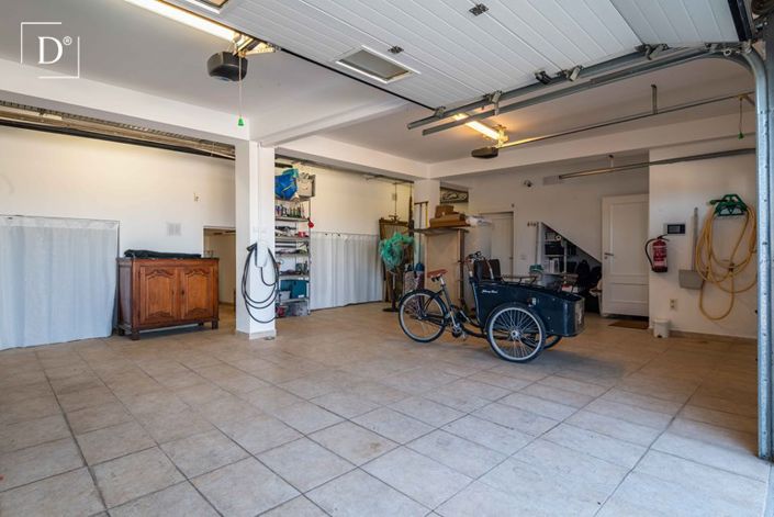 Image No.34-5 Bed Villa for sale