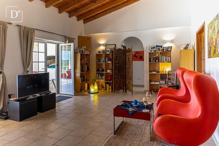 Image No.9-4 Bed Villa for sale