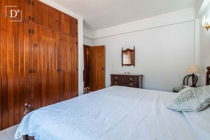 Image No.10-4 Bed Villa for sale