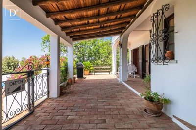 1-12194-a6143ebb3cb0547d86cbab874af8e5c603a53