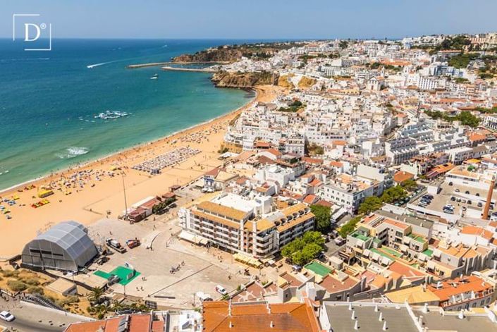 Image No.32-3 Bed Villa for sale