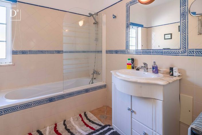 Image No.19-4 Bed Villa for sale