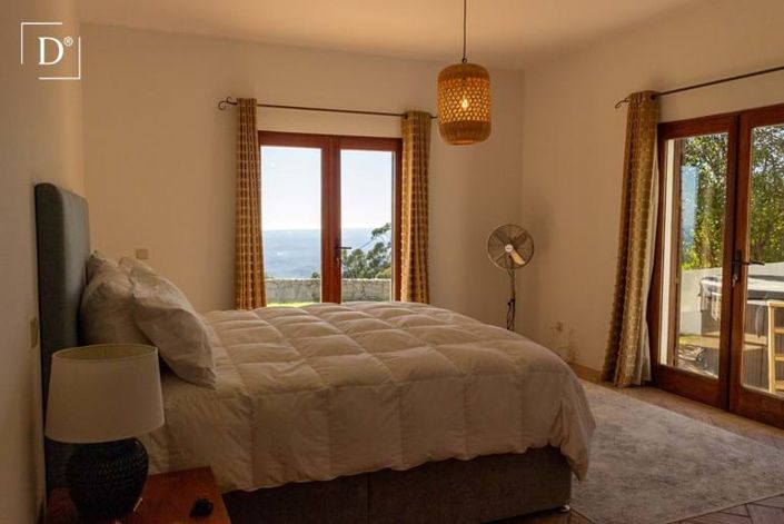 Image No.8-4 Bed Villa for sale