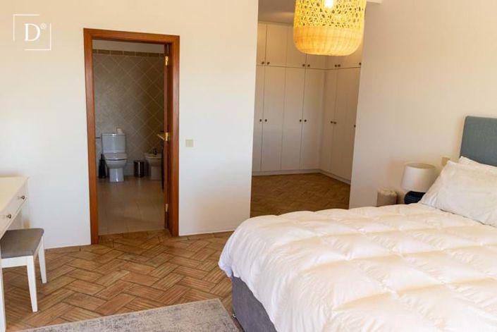 Image No.11-4 Bed Villa for sale