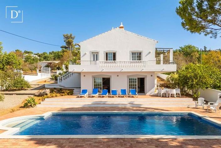 Image No.10-3 Bed Villa for sale