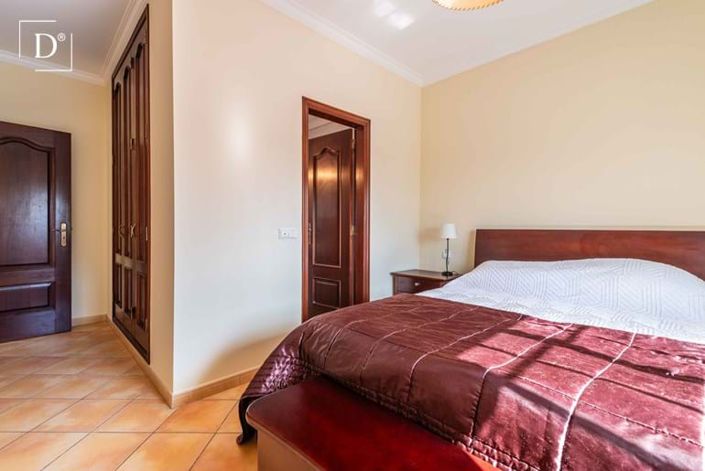 Image No.14-3 Bed Villa for sale