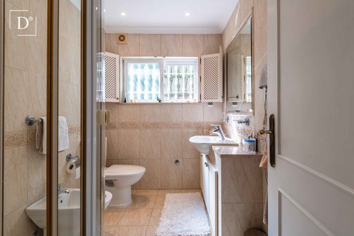 Image No.28-3 Bed Villa for sale