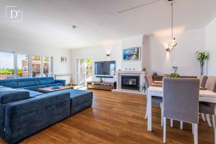 Image No.3-4 Bed Villa for sale