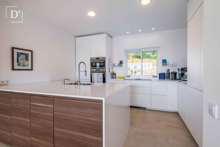 Image No.2-Villa de 3 chambres à vendre à Santa Bárbara de Nexe