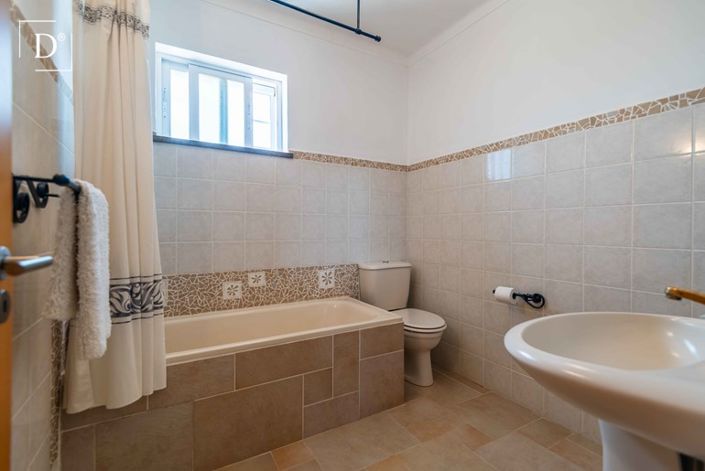 Image No.9-Villa de 4 chambres à vendre à Sao Bras de Alportel