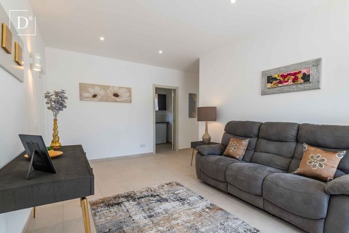 Image No.17-5 Bed Villa for sale