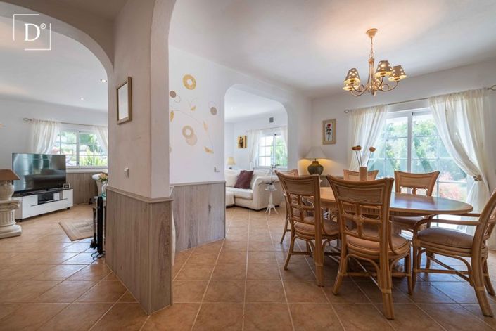 Image No.4-5 Bed Villa for sale