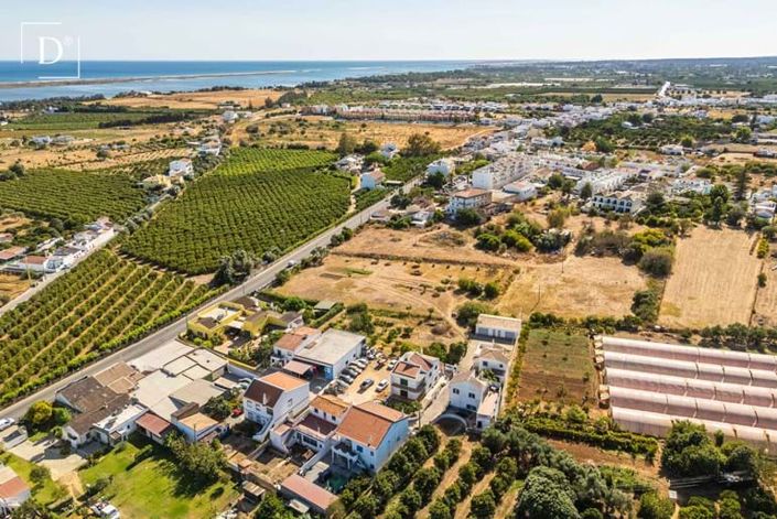 Image No.18-3 Bed Villa for sale