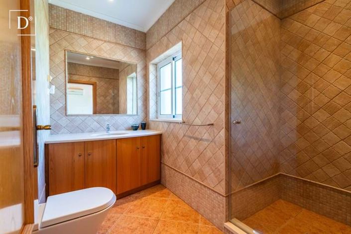 Image No.13-3 Bed Villa for sale