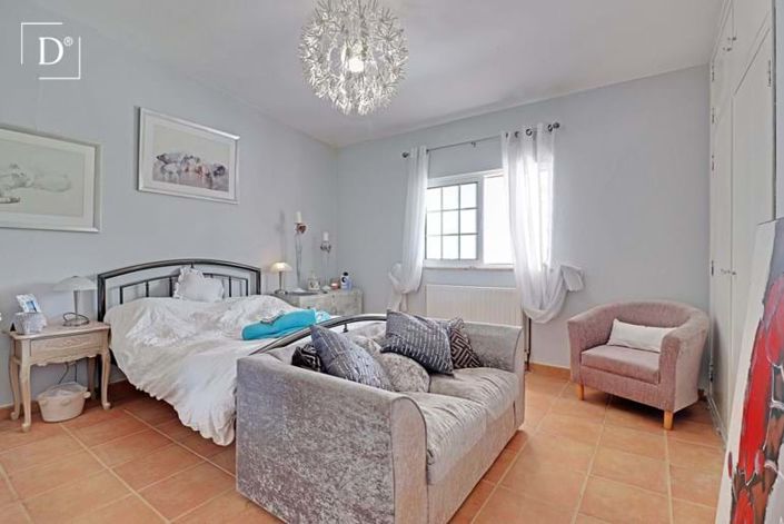 Image No.12-5 Bed Villa for sale