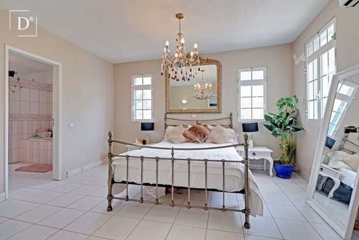 Image No.23-5 Bed Villa for sale