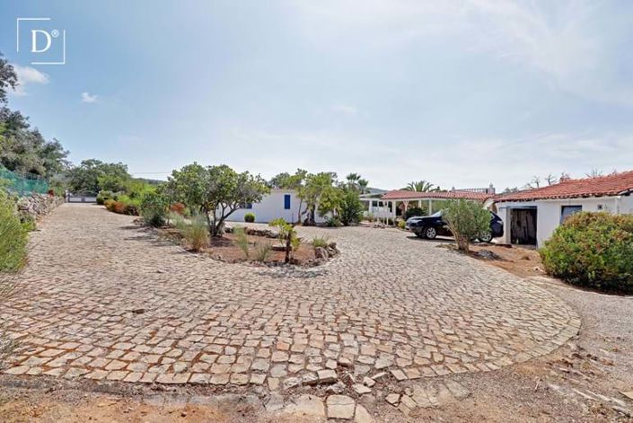 Image No.29-5 Bed Villa for sale