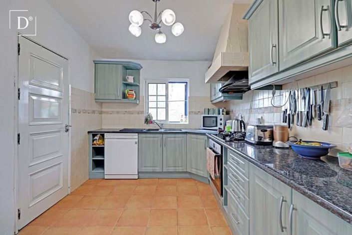 Image No.6-5 Bed Villa for sale