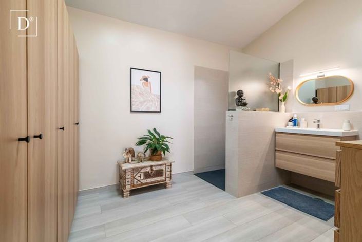 Image No.11-4 Bed Villa for sale