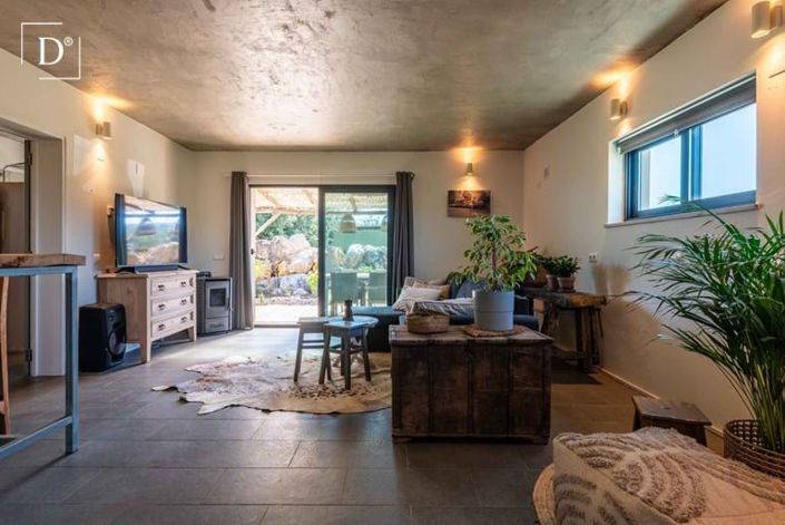 Image No.5-3 Bed Villa for sale