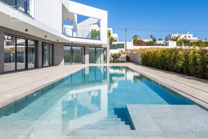 Image No.4-Villa de 4 chambres à vendre à Albufeira