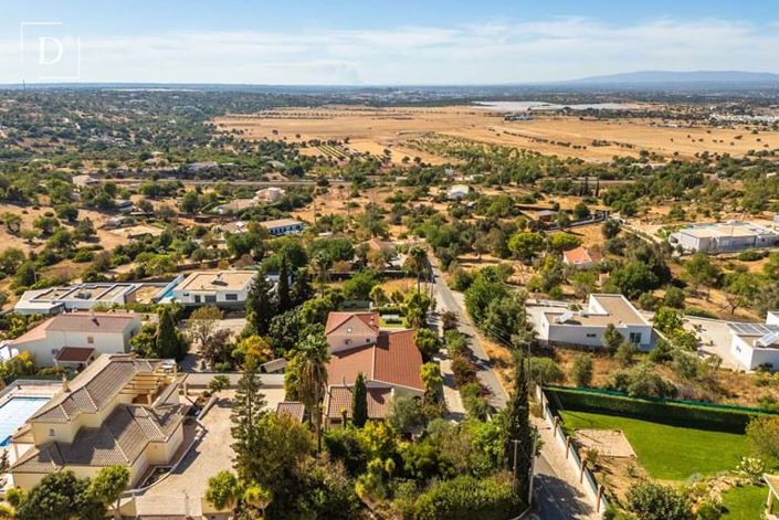 Image No.22-4 Bed Villa for sale