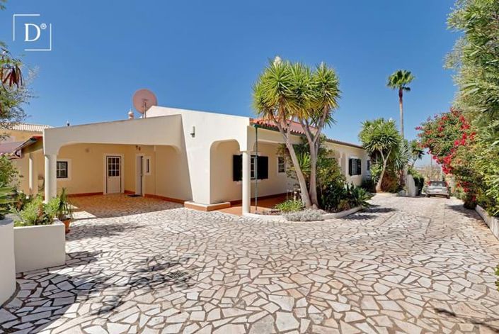 Image No.23-4 Bed Villa for sale