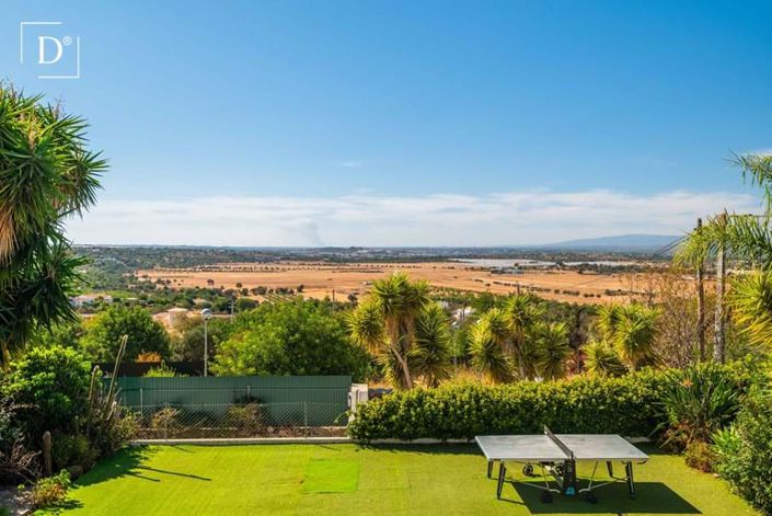 Image No.3-4 Bed Villa for sale