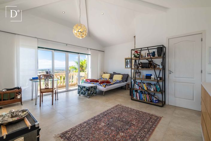 Image No.12-4 Bed Villa for sale