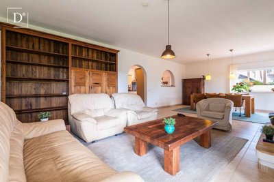 1-12305-a6143ebb3cb0547d86cbab874af8e5c603a53