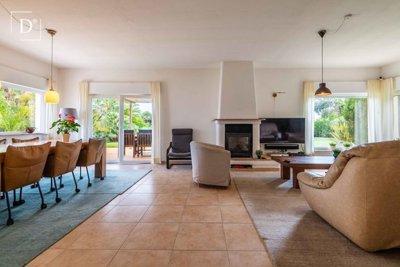 1-12305-a6143ebb3cb0547d86cbab874af8e5c603a53