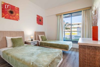 1-12321-a6143ebb3cb0547d86cbab874af8e5c603a53