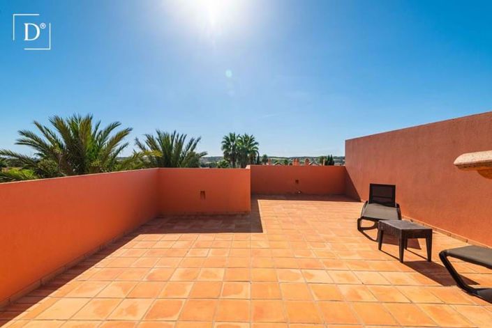 Image No.22-3 Bed Apartment for sale