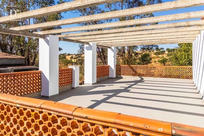 Image No.32-2 Bed Villa for sale