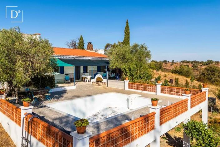 Image No.35-2 Bed Villa for sale