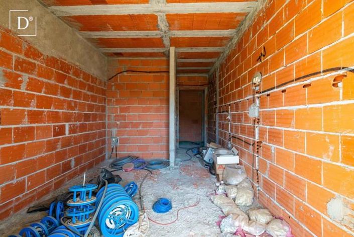 Image No.9-2 Bed Apartment for sale