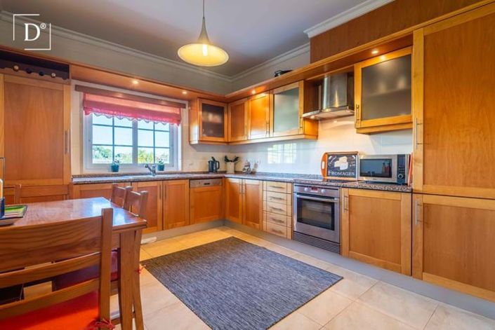 Image No.2-Maison de ville de 3 chambres à vendre à Albufeira