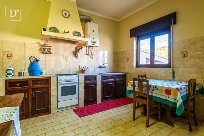 Image No.11-4 Bed Villa for sale