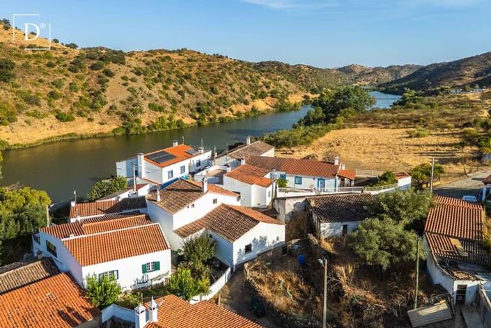 Image No.4-4 Bed Villa for sale