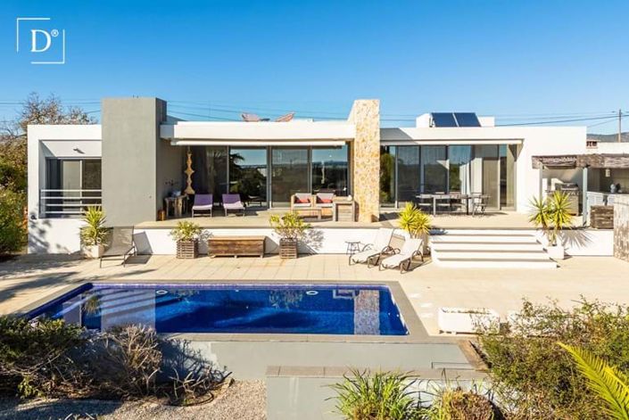 Image No.29-4 Bed Villa for sale