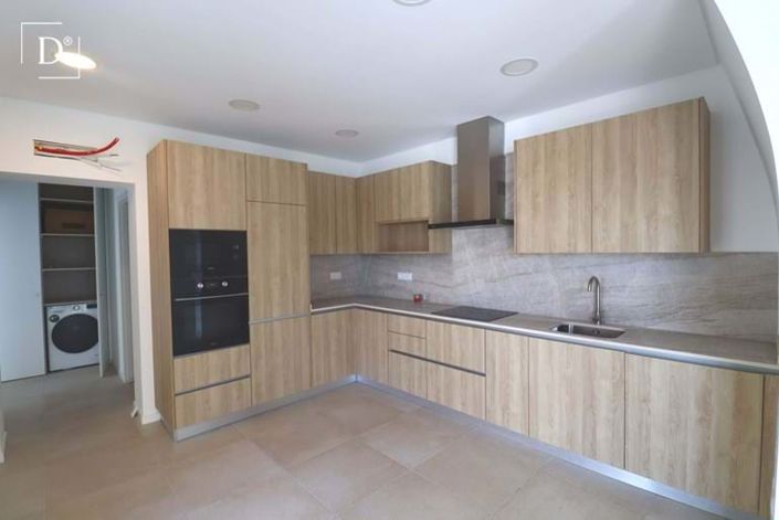 Image No.5-3 Bed Villa for sale