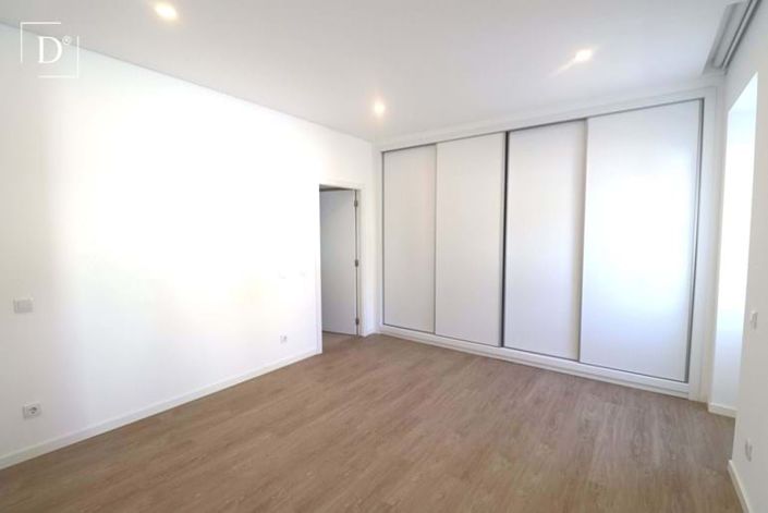 Image No.6-3 Bed Villa for sale