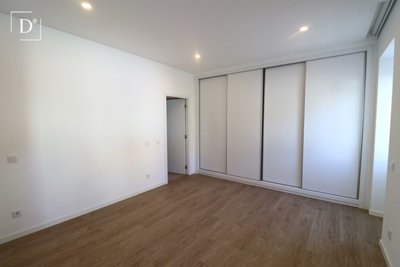 1-12350-a6143ebb3cb0547d86cbab874af8e5c603a53