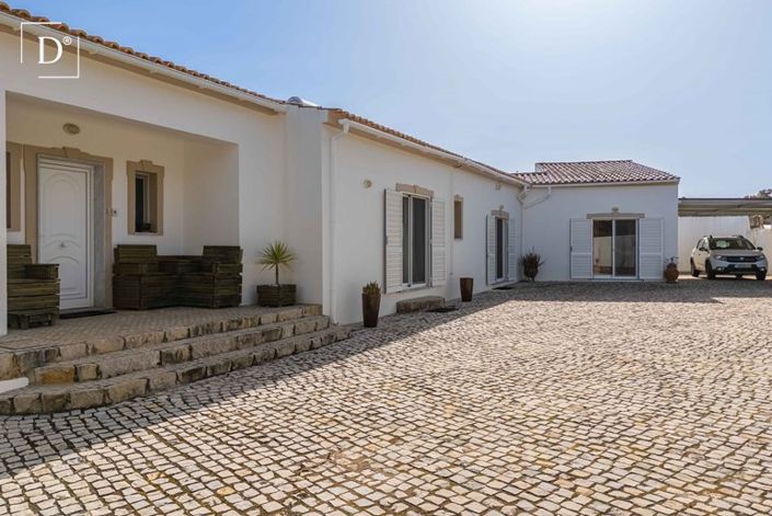 Image No.23-4 Bed Villa for sale