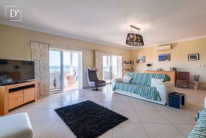 Image No.4-4 Bed Villa for sale