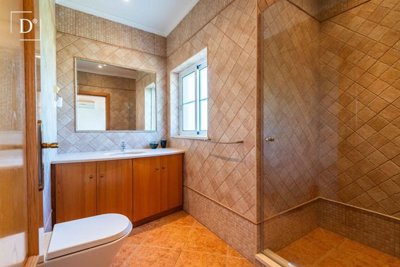 1-12378-a6143ebb3cb0547d86cbab874af8e5c603a53