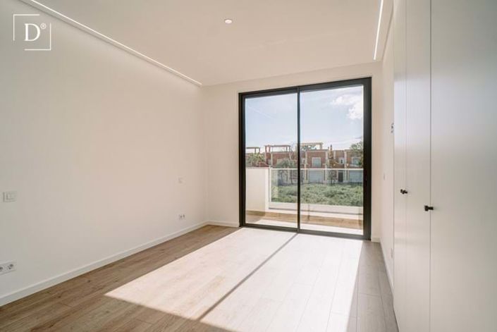 Image No.18-3 Bed Villa for sale