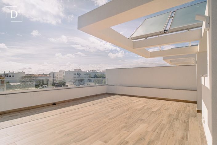 Image No.22-3 Bed Villa for sale