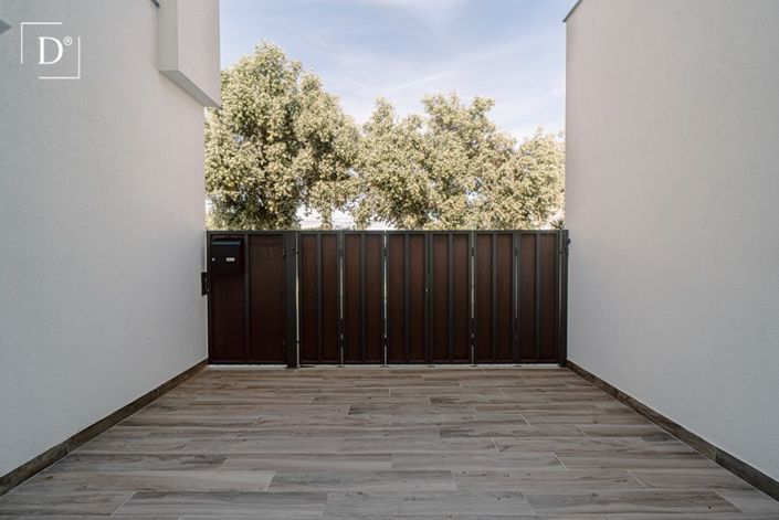 Image No.27-3 Bed Villa for sale