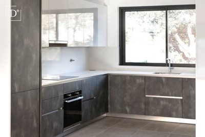 1-12368-a6143ebb3cb0547d86cbab874af8e5c603a53